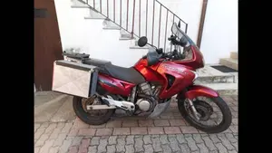Honda Transalp XL 650V (2005 - 06)  (4)