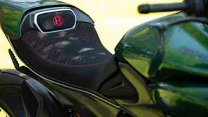 Ducati Diavel for Bentley (2024)  (6)