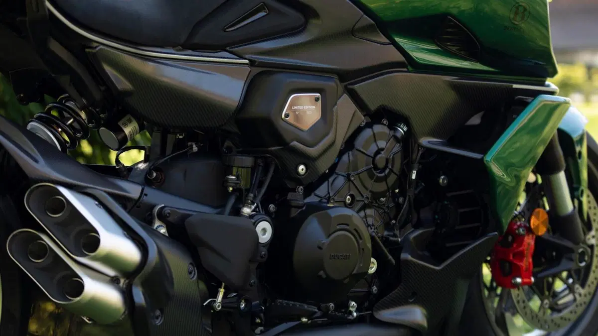 Ducati Diavel for Bentley (2024)  (3)