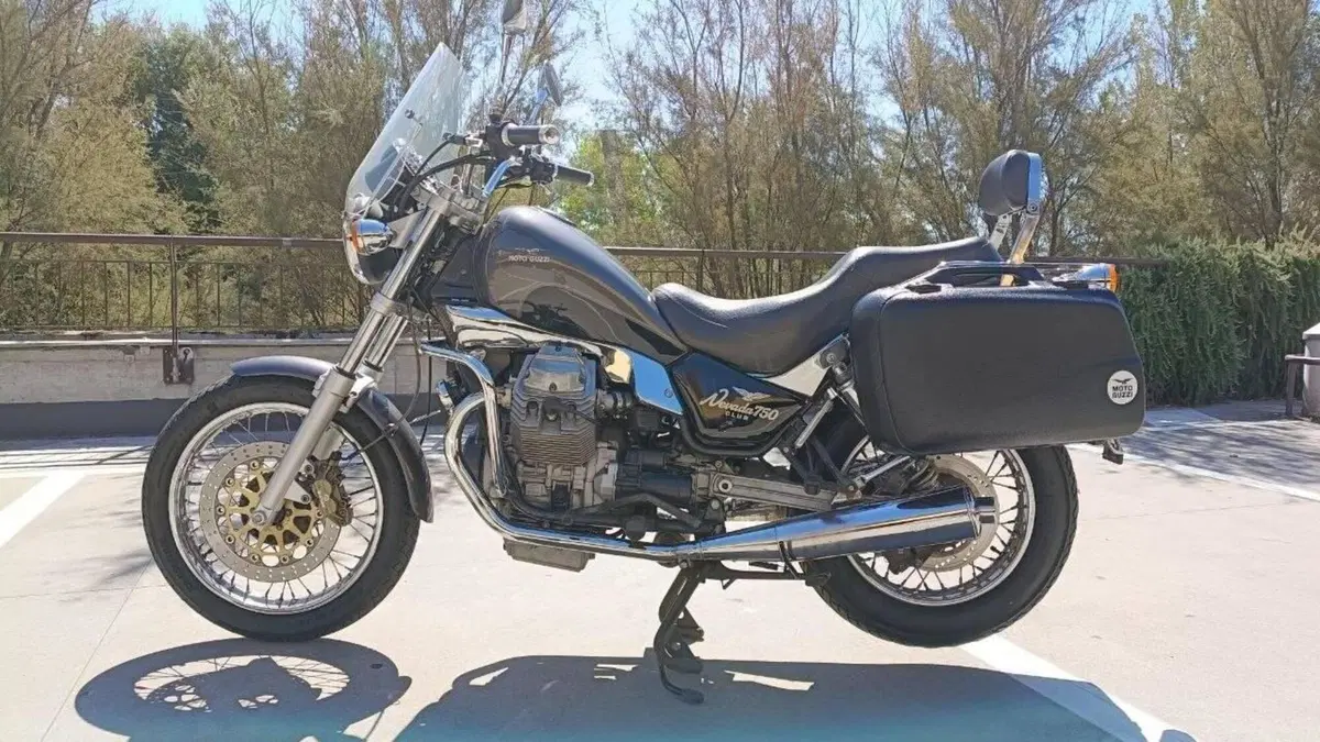 Moto Guzzi Nevada 750 Club (2002 - 06)  (3)