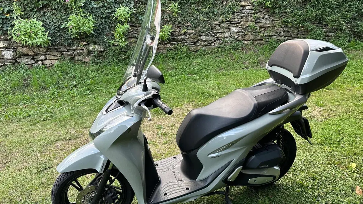 Honda SH 150i Sport (2022 - 23)  (5)