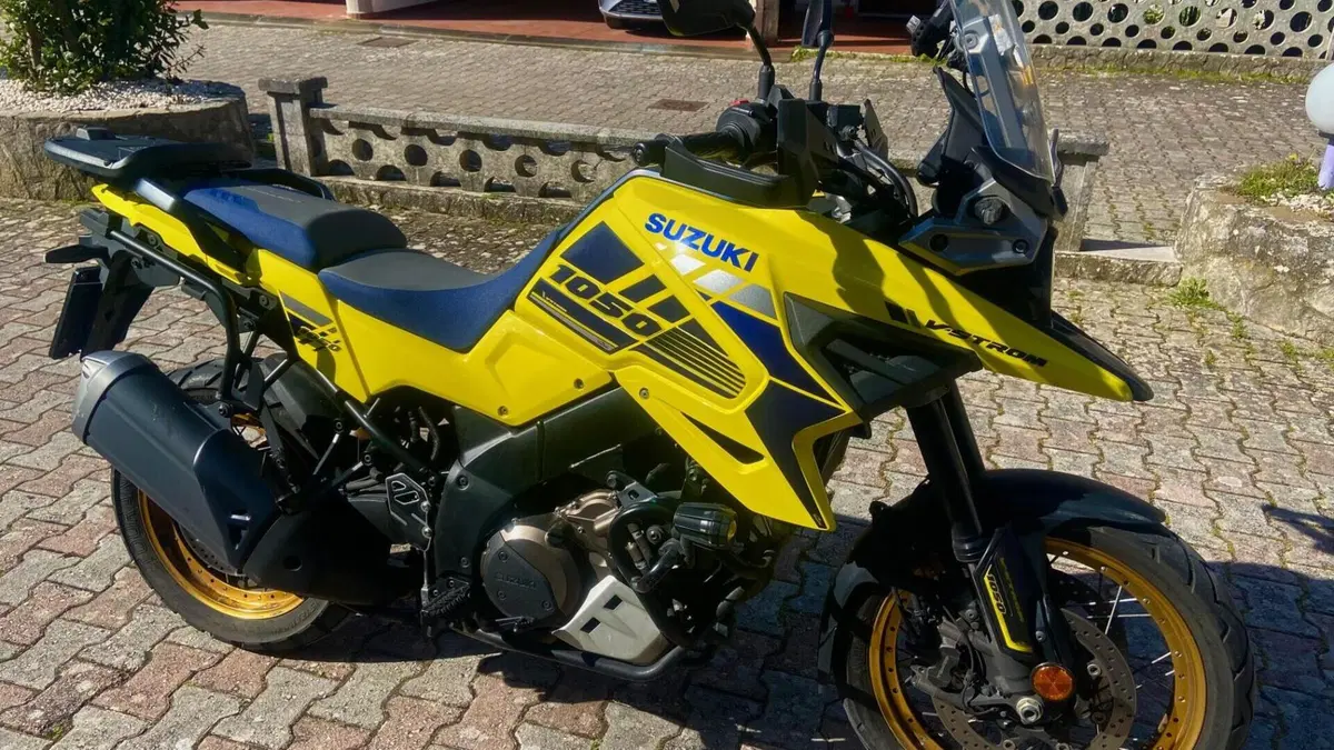 Suzuki V-Strom 1050XT Pro (2020 - 23)  (2)