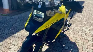 Suzuki V-Strom 1050XT Pro (2020 - 23)  (4)
