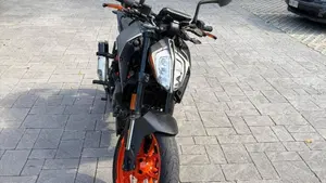 KTM 125 Duke (2021 - 23)  (3)