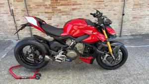 Ducati Streetfighter V4 S (2023 - 24) 