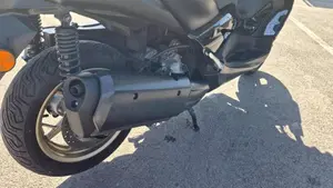 Yamaha X-Max 300 Tech Max (2021 - 24)  (8)