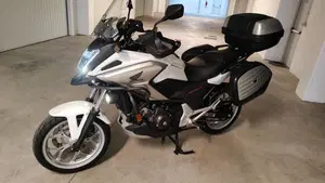 Honda NC 750 X DCT ABS Travel Edition (2016 - 17)  (3)