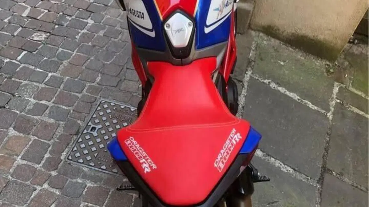 MV Agusta Dragster 800 RR America (2019)  (3)