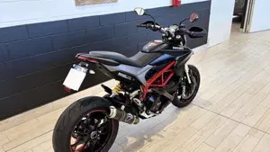Ducati Hypermotard 821 (2013 - 15)  (5)