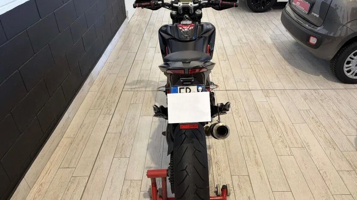 Ducati Hypermotard 821 (2013 - 15)  (11)
