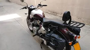 Royal Enfield Classic 650 (2025 - 26)  (6)