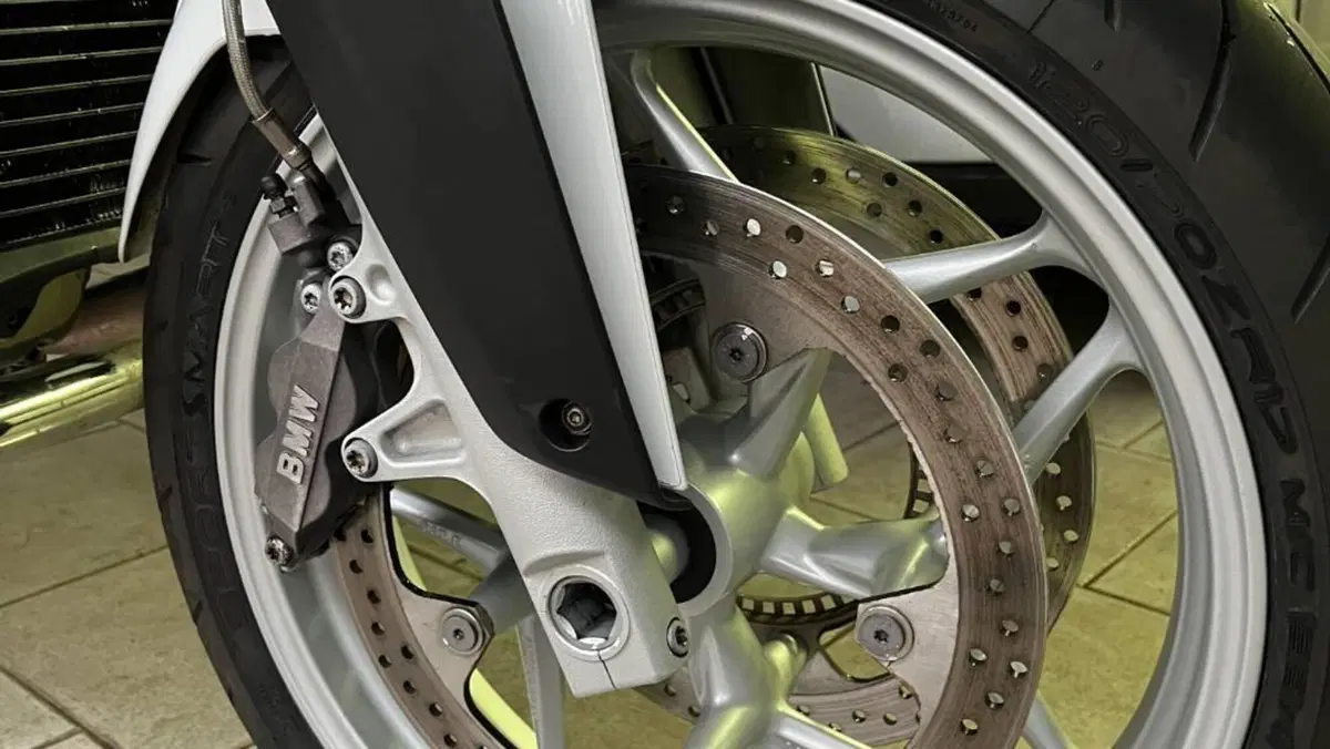 Bmw R 1200 R (2006 - 11)  (4)