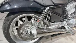 Harley-Davidson 1130 Street Rod (2005) - VRSCR  (4)