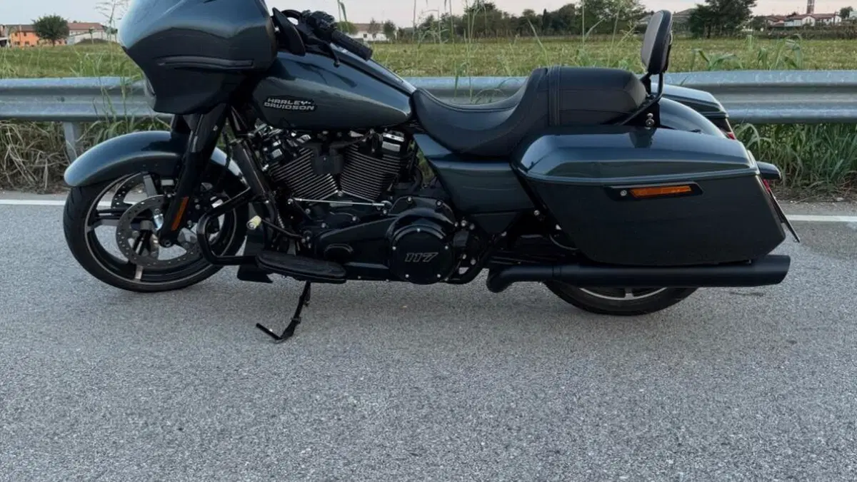Harley-Davidson Street Glide (2024 - 26)  (6)