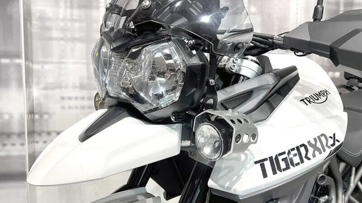 Triumph Tiger 800 XRx (2015 - 17)  (5)