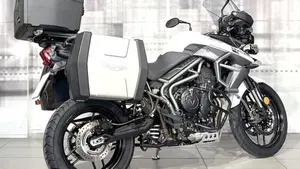 Triumph Tiger 800 XRx (2015 - 17)  (8)