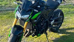 Kawasaki Z 900 SE (2022 - 24)  (4)