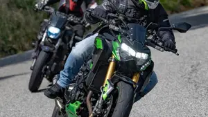Kawasaki Z 900 SE (2022 - 24)  (6)
