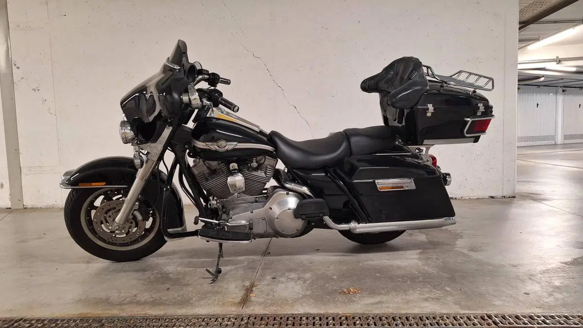 Harley-Davidson 1450 Electra Glide Standard (2002 - 09) - FLHTC  (7)