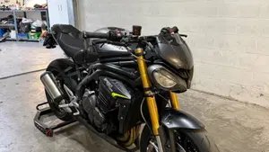 Triumph Speed Triple 1200 RS (2025 - 26)  (2)