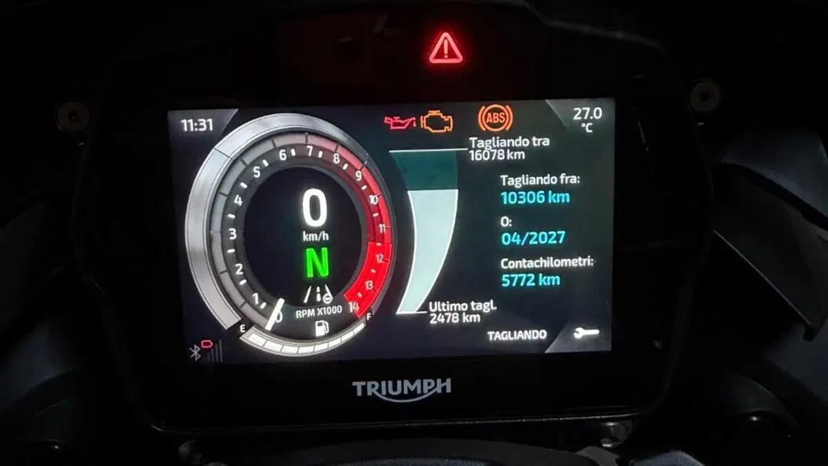 Triumph Speed Triple 1200 RS (2025 - 26)  (11)