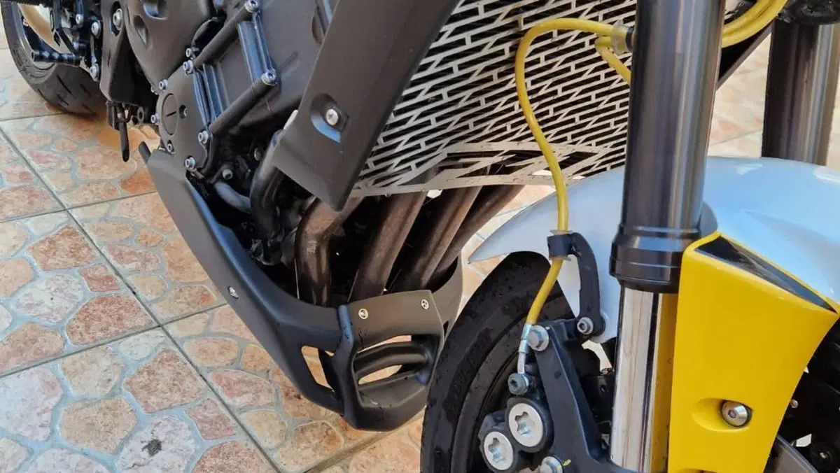 Yamaha FZ1 (2006 - 16)  (5)
