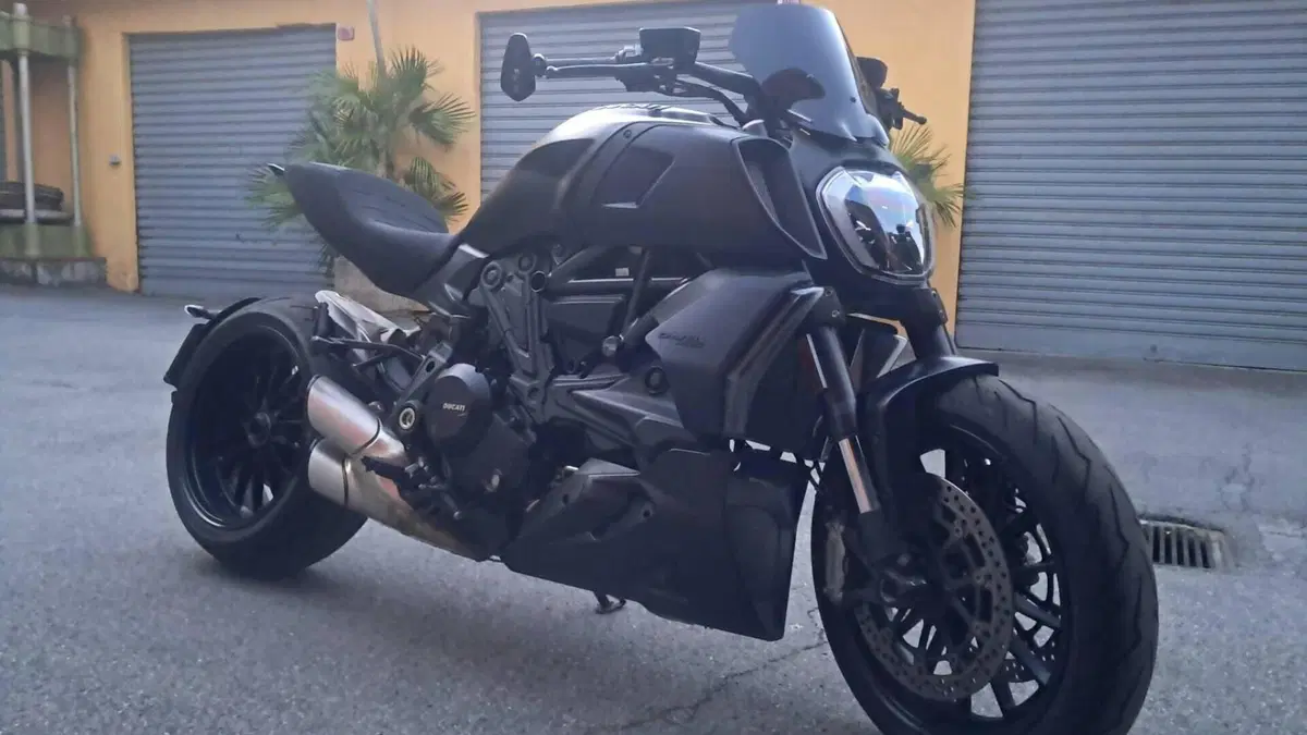 Ducati Diavel 1260 (2021 - 22)  (4)