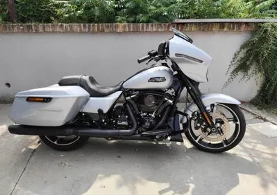 Harley-Davidson Street Glide (2024 - 26) - Annuncio 10097894