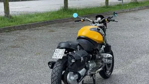 Bmw R 1100 R ABS  (7)