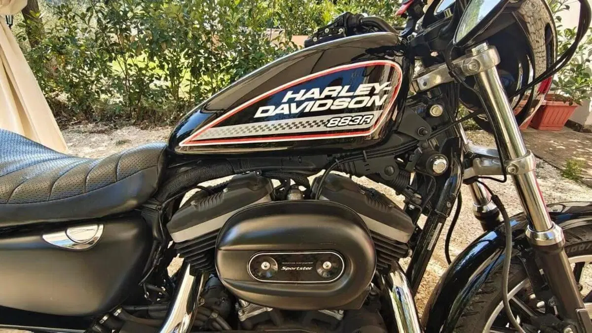Harley-Davidson 883 R (2008 - 16) - XL 883R  (10)