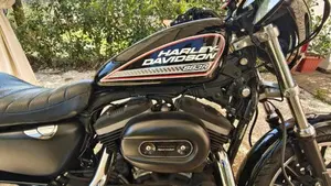 Harley-Davidson 883 R (2008 - 16) - XL 883R  (10)