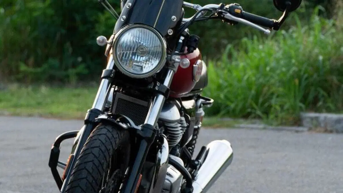 Royal Enfield Interceptor 650 (2021 - 26)  (4)