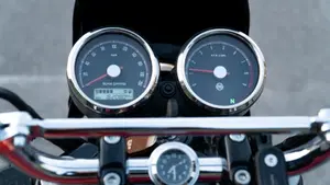 Royal Enfield Interceptor 650 (2021 - 26)  (6)