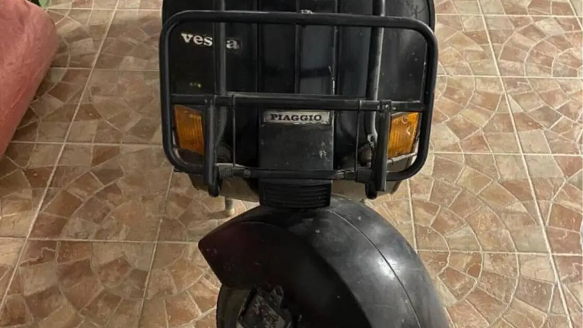 Piaggio Vespa 50 PKS  (3)