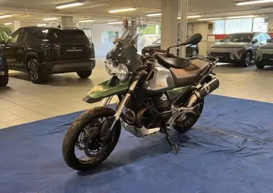 Moto Guzzi V85 TT Centenario (2021 - 22) - Annuncio 10097981