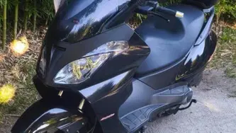 Aprilia Atlantic 300 (2010 - 14)