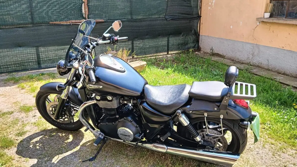 Triumph Thunderbird Storm 1700 ABS (2010 - 16)  (2)