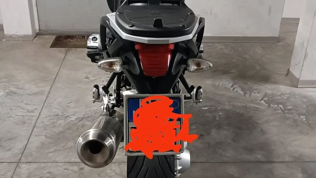 Bmw R 1200 R (2006 - 11)  (4)