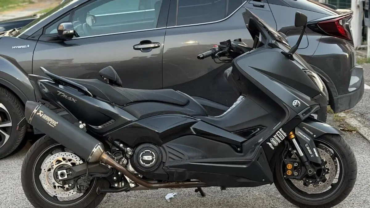 Yamaha T-Max 530 Iron Max ABS (2014 - 17)  (7)