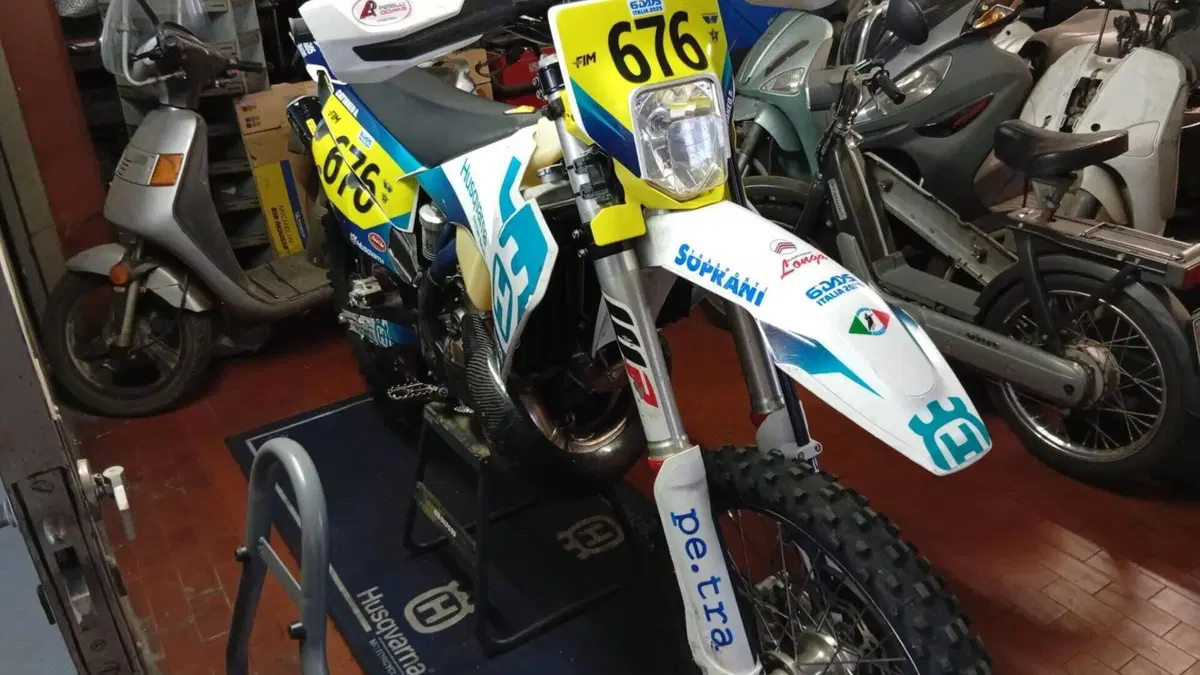 Husqvarna TE 300i (2020) 