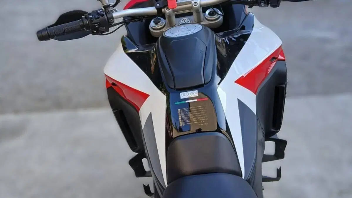 Ducati Multistrada V4 1100 S Sport (2021)  (4)