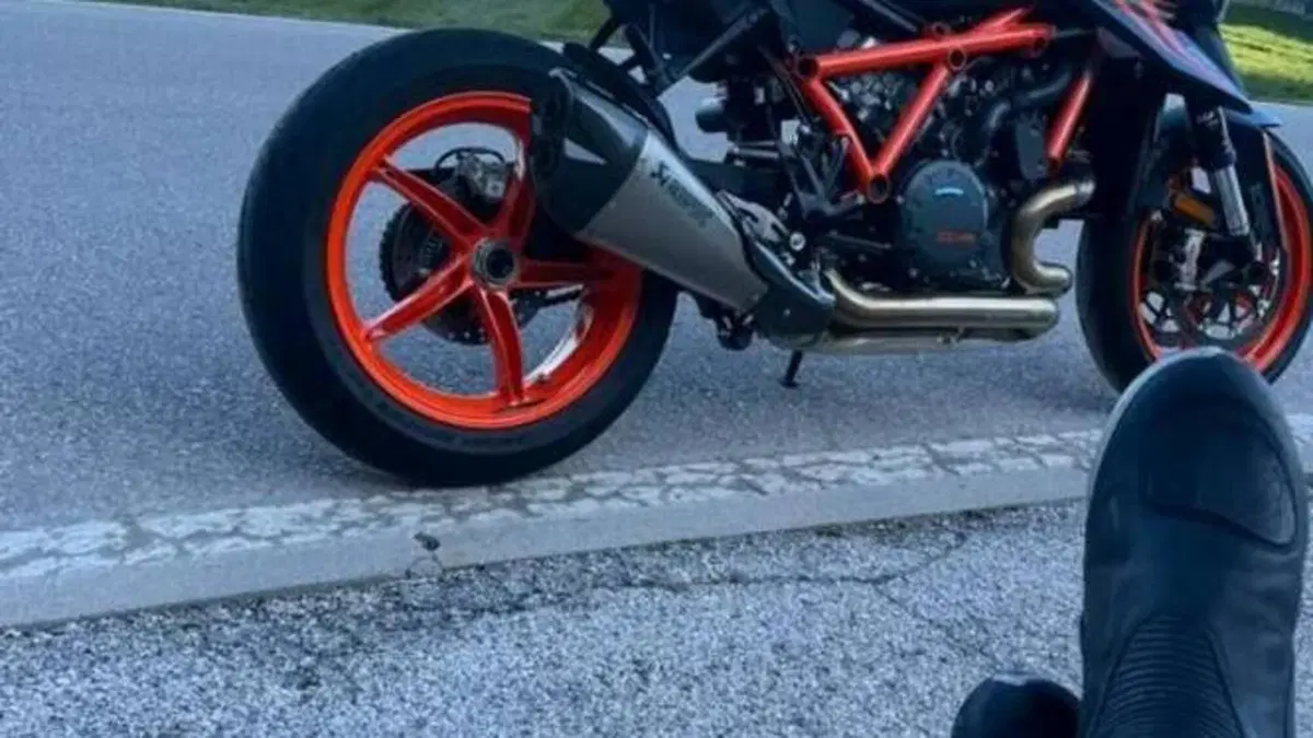 KTM 1390 Super Duke R EVO (2024 - 26)  (5)