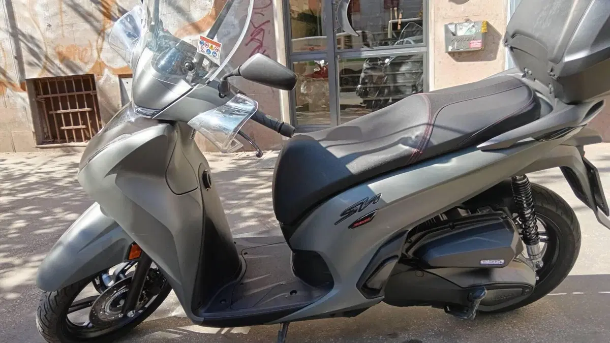 Honda SH 350i GT (2025 - 26)  (2)