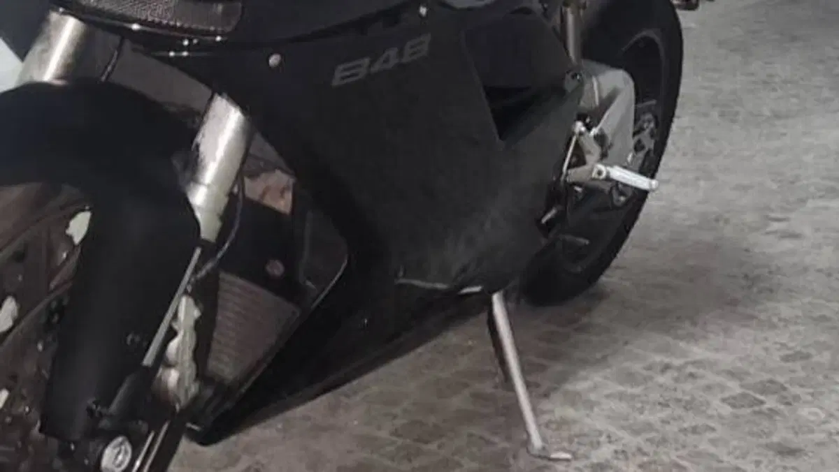 Ducati 848 (2007 - 13)  (2)