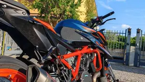 KTM 1290 Super Duke R EVO (2022 - 23)  (2)