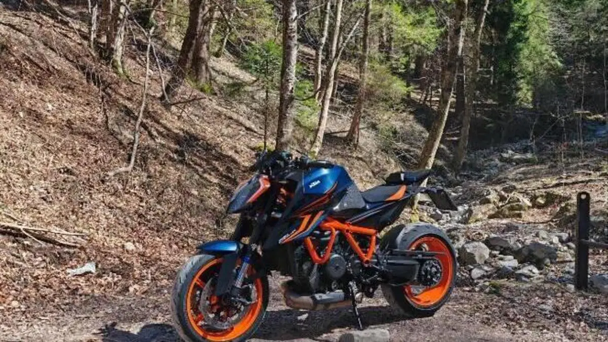 KTM 1290 Super Duke R EVO (2022 - 23)  (3)