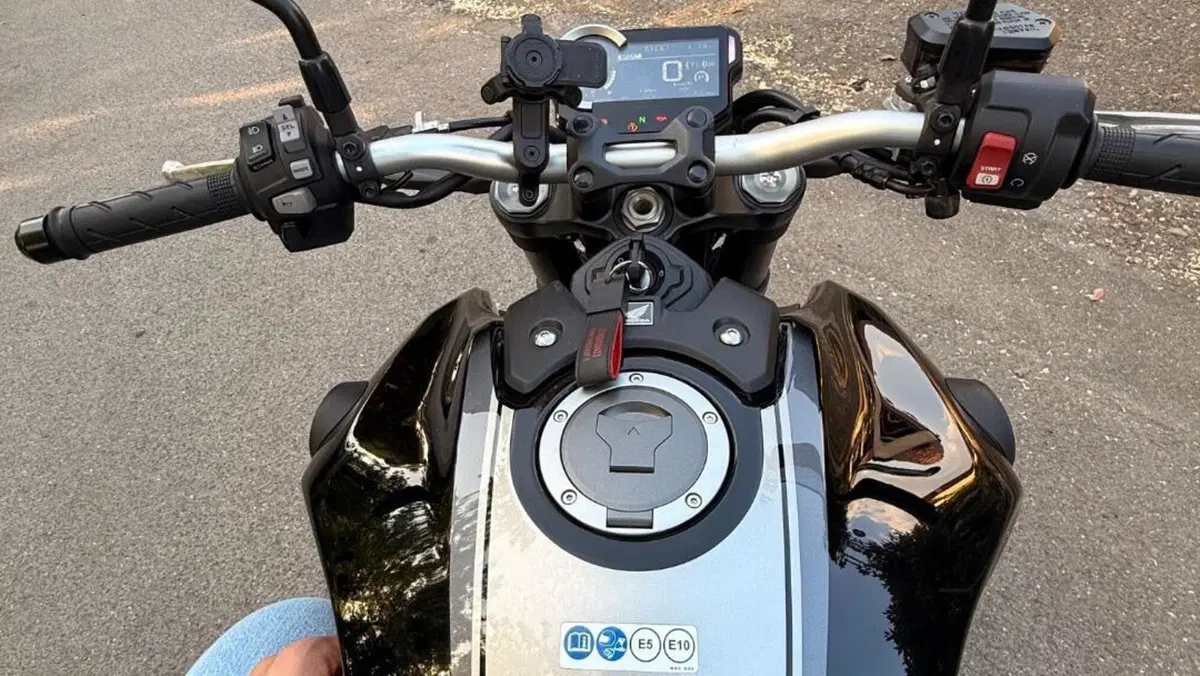Honda CB 1000 R + Neo Sport Cafè (2019 - 20)  (3)