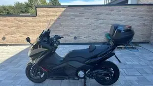 Yamaha T-Max 530 (2012 - 14)  (4)