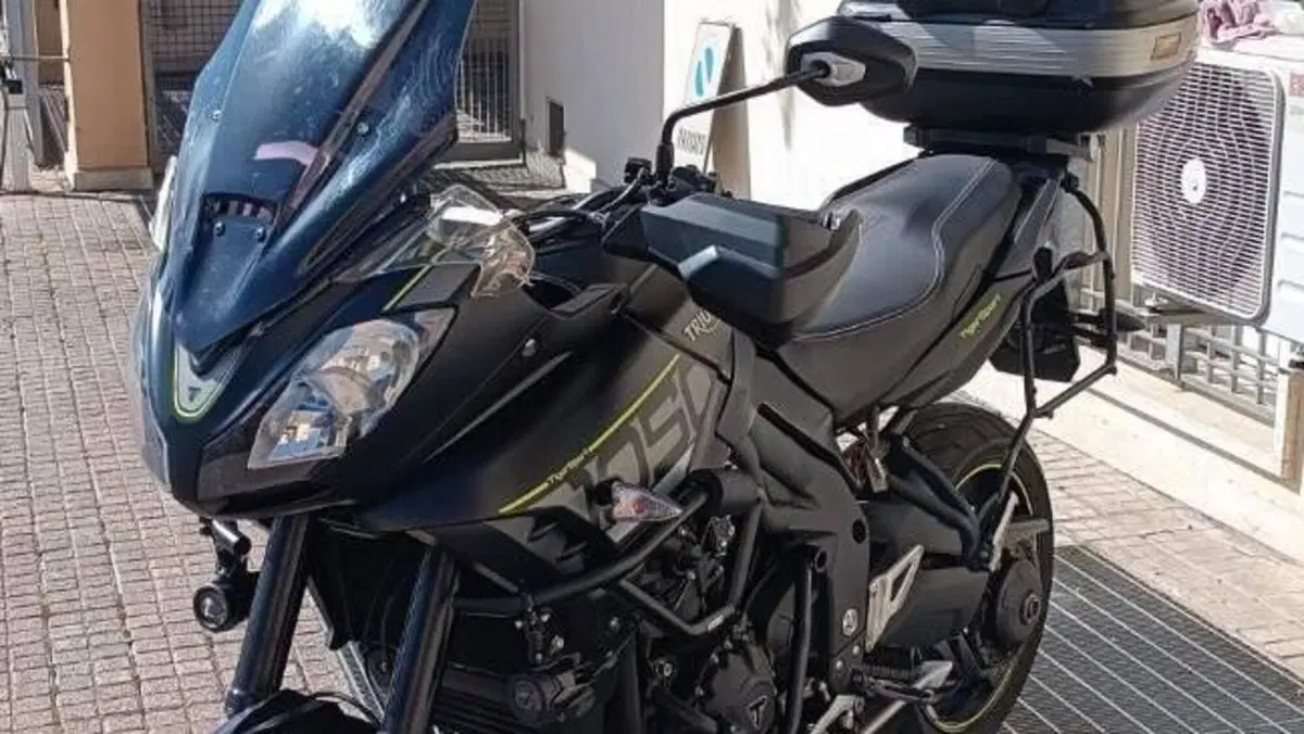 Triumph Tiger 1050 Sport ABS (2016 - 20)  (2)