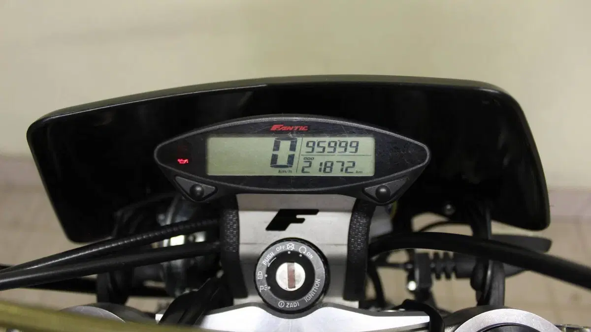 Fantic Motor Motard 50 Performance 2t (2020)  (8)